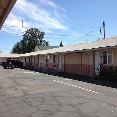 Turtle Bay Lodge Redding Exterior photo